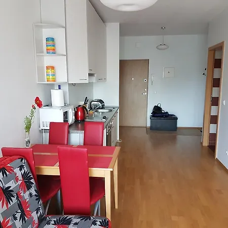 Apartment Living *