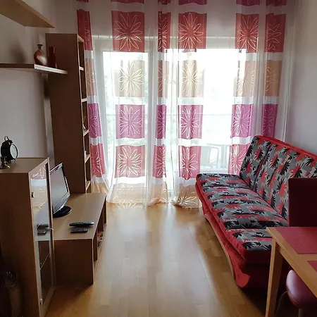 Living Apartment *